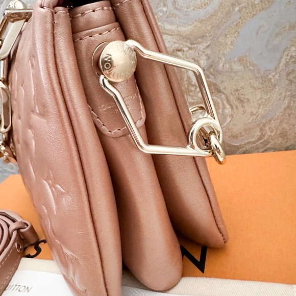 Louis Vuitton Coussin BB Metallic Rose Gold Embossed Monogram Crossbody Bag - Picture 7 of 14